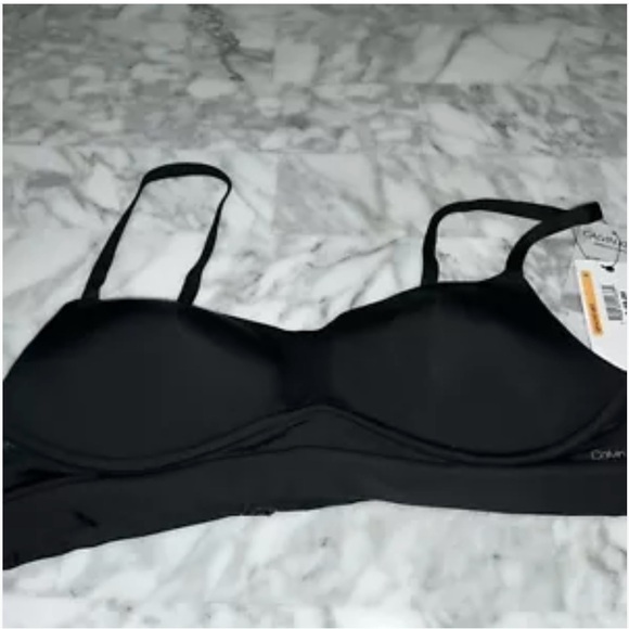 NWT Calvin Klein Perfectly Fit Flex Lightly Lined Bralette Black Sz S - Picture 1 of 1